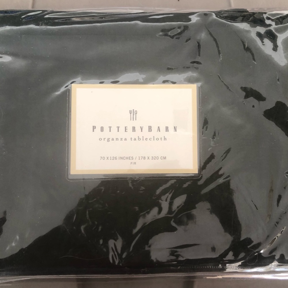 Pottery Barn NWT fir green silk organza table cloth 70x126”